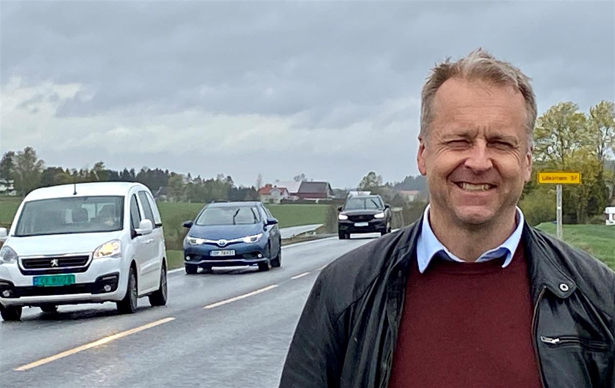 Saxe Frøshaug - Klikk for stort bilde