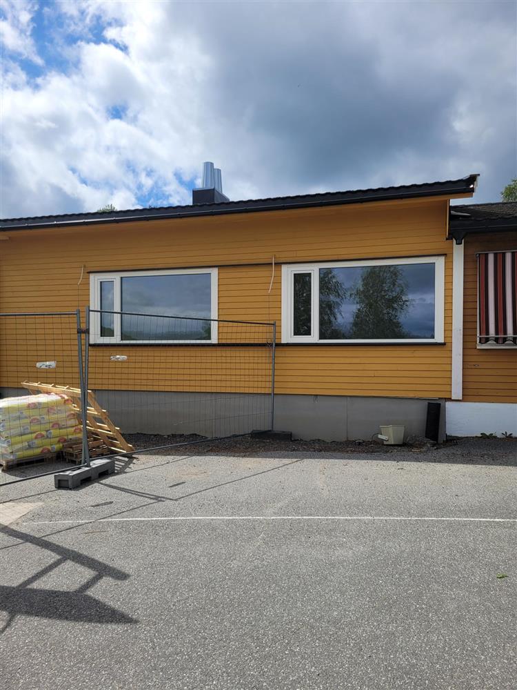 Hærland skole - Klikk for stort bilde