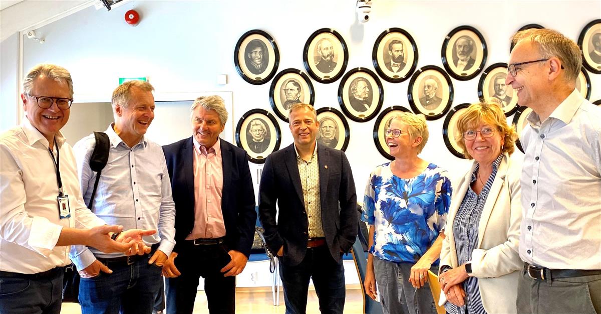 Ring 4-samarbeidet og medlemmer - Klikk for stort bilde
