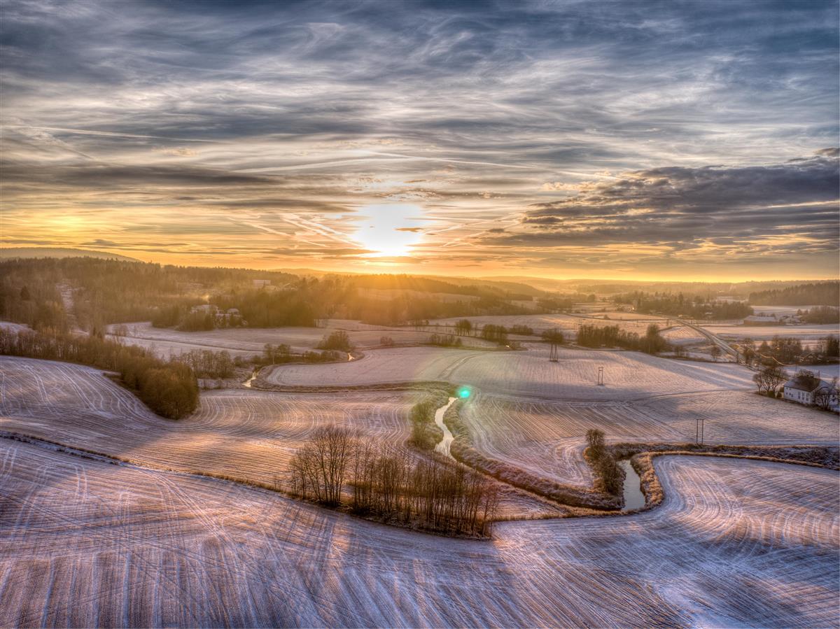 soloppgang elvestad - Klikk for stort bilde