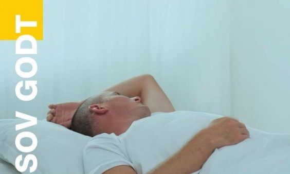 sov godt kurs mann sover - Klikk for stort bilde